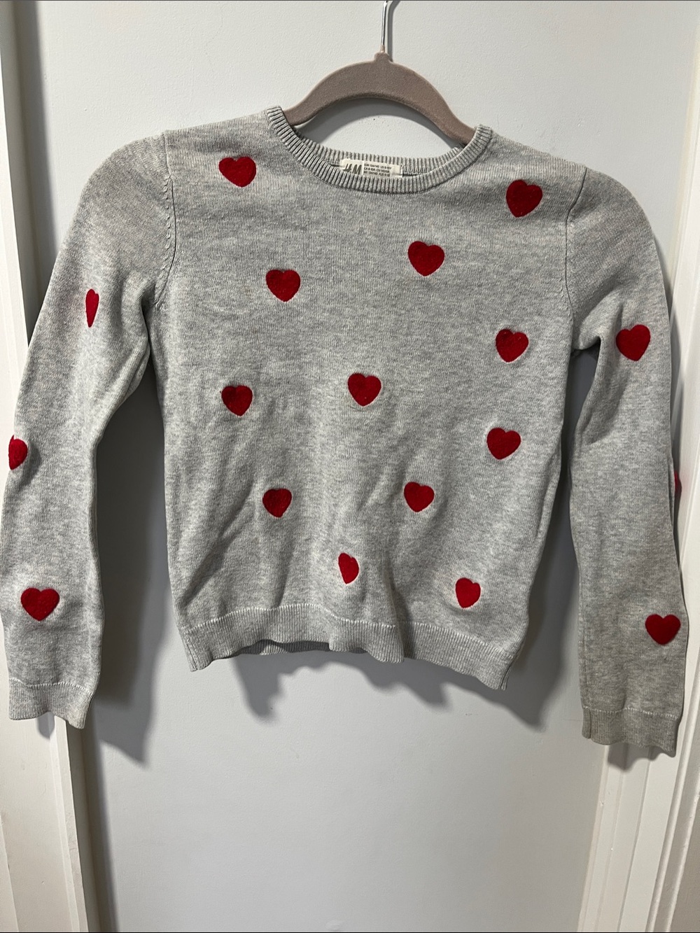 H&M Gray Crewneck Sweater with Red Heart Motif Size 8-10